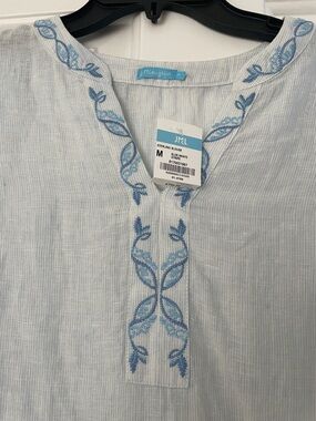 J. McLaughlin Pale Blue Embroidered Tunic Top